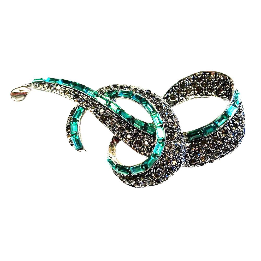 Vintage inspired silvertone rhinestones brooch with crystals & green swirls